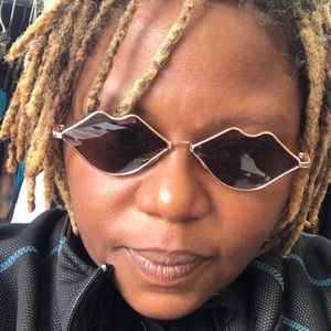 Meet your Posher, Tamara